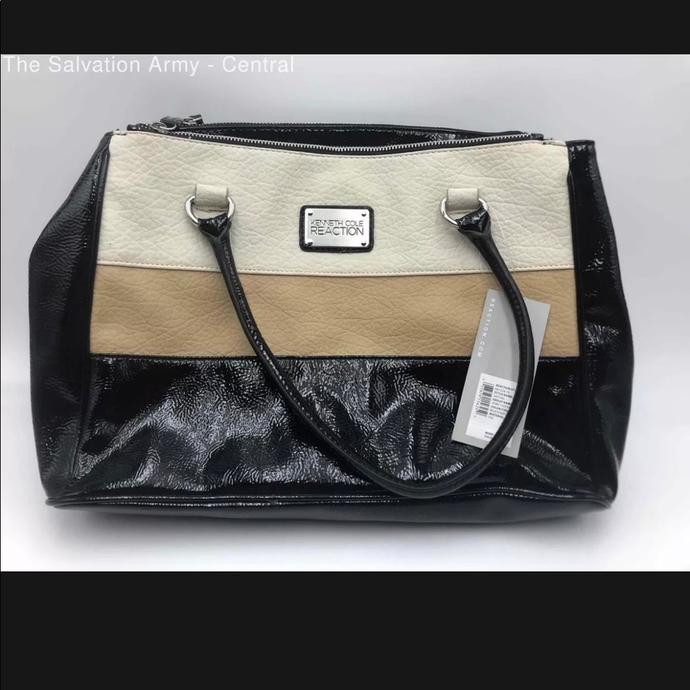 NWT Kenneth Cole Purse